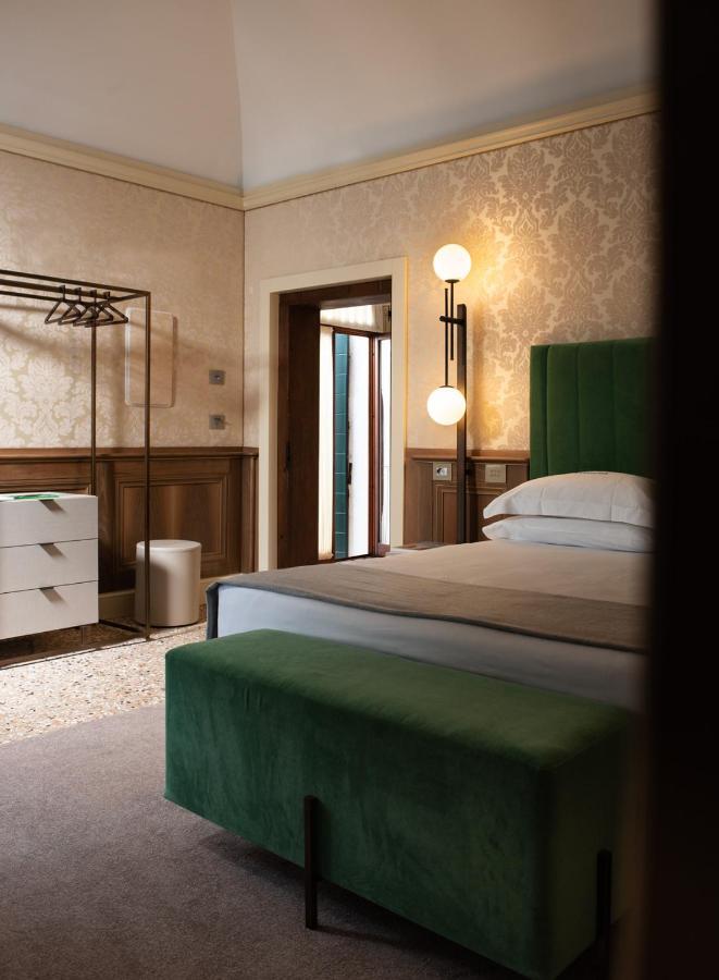 Eight Venezia Hotel ภายนอก รูปภาพ
