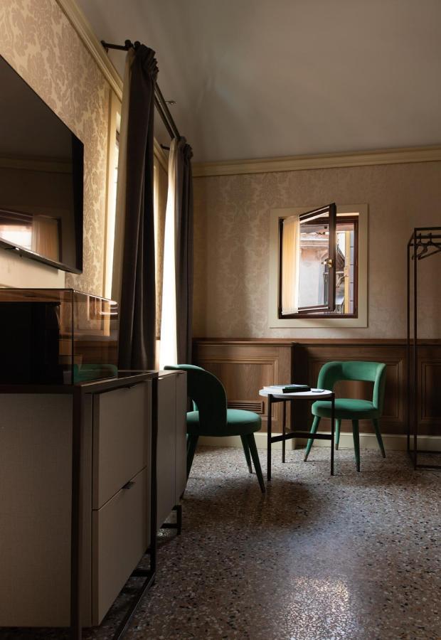 Eight Venezia Hotel ภายนอก รูปภาพ