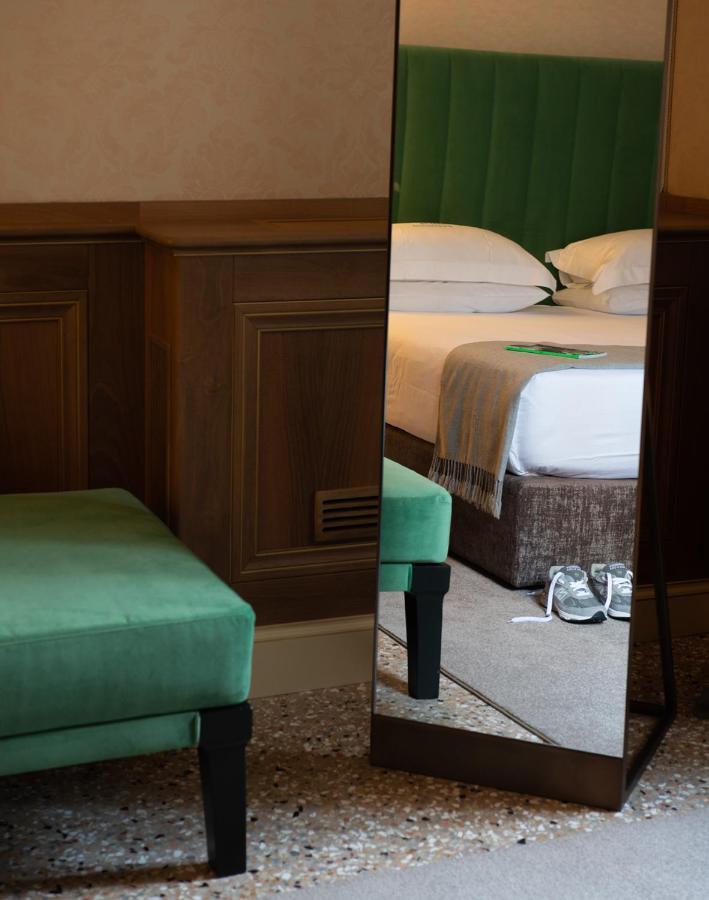 Eight Venezia Hotel ภายนอก รูปภาพ