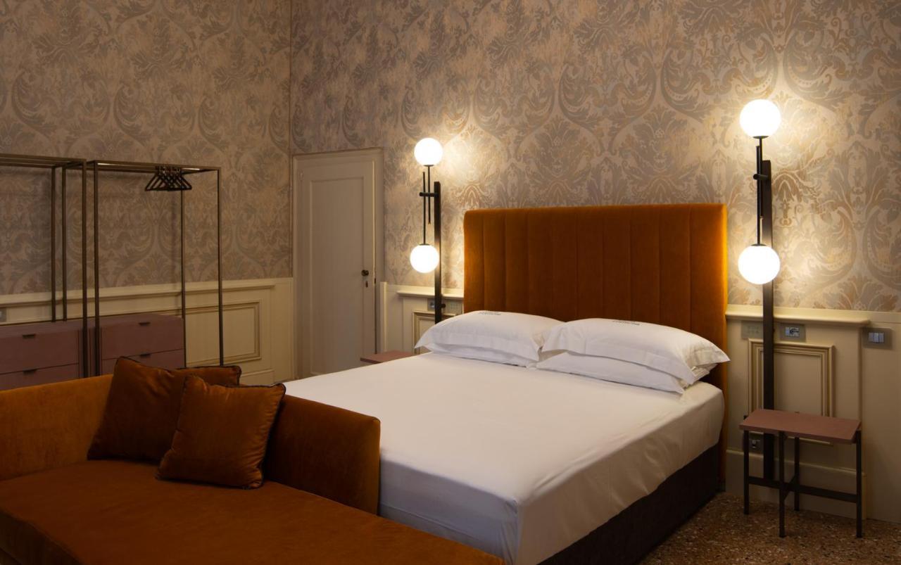 Eight Venezia Hotel ภายนอก รูปภาพ