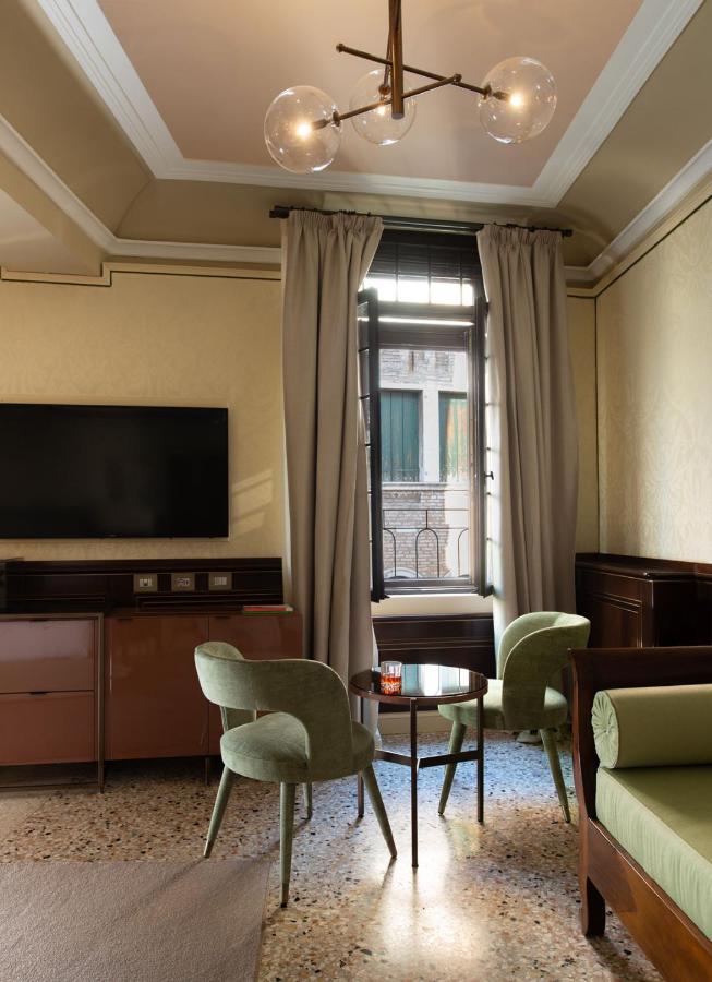 Eight Venezia Hotel ภายนอก รูปภาพ