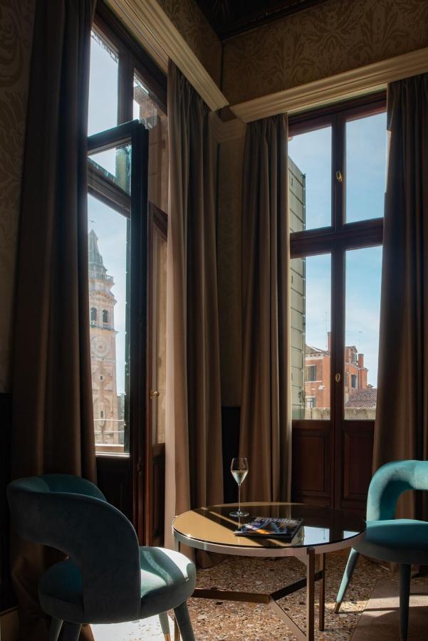 Eight Venezia Hotel ภายนอก รูปภาพ